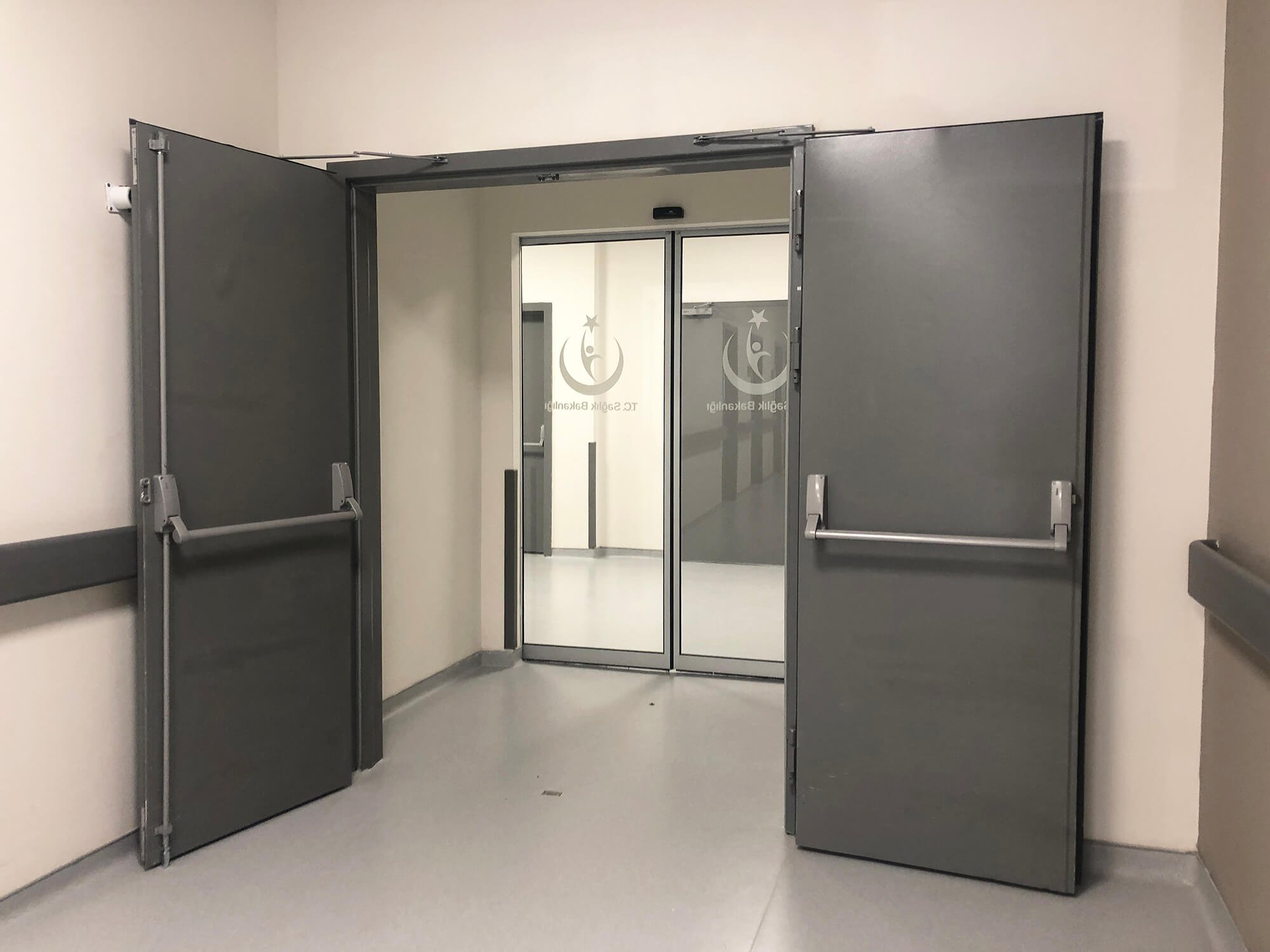 Hesaplı Yangın Kapısı